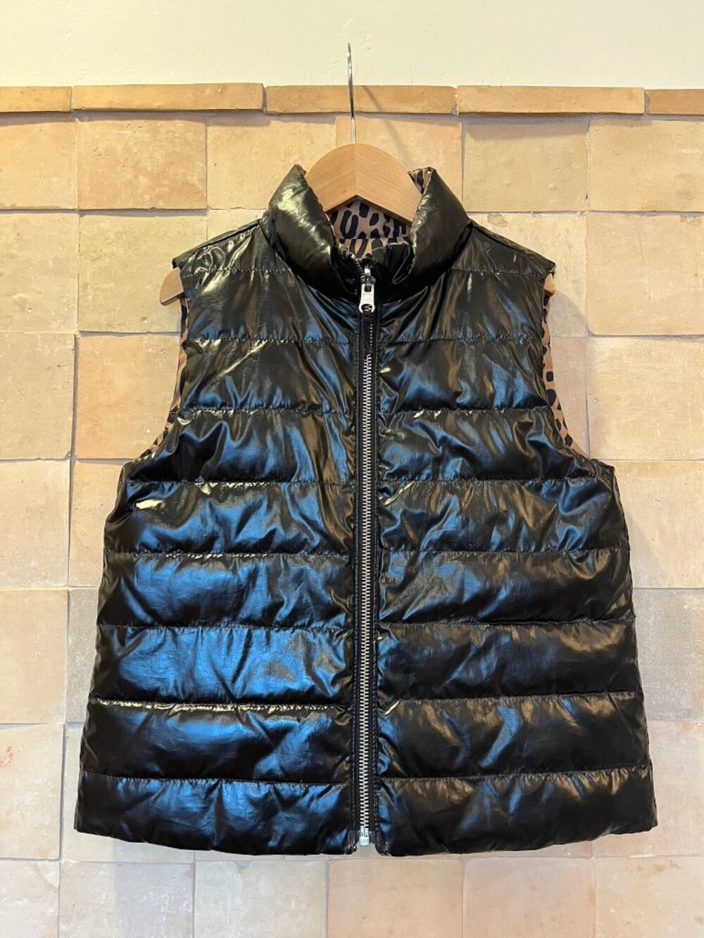 J Crew Puffer Vest Leopard Print Size M - Picture 2 of 5